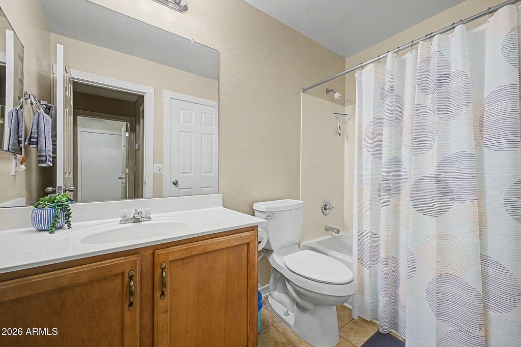 Image 29 of property listing at 115 S BIRDIE Way, Casa Grande, AZ 85194