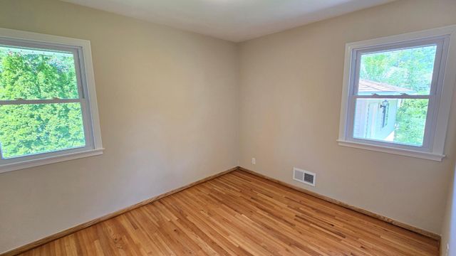 3001 29th Avenue NE, Saint Anthony, MN 55418