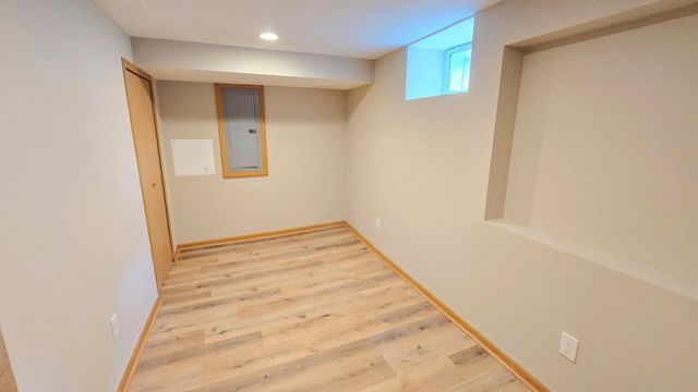 3001 29th Avenue NE, Saint Anthony, MN 55418