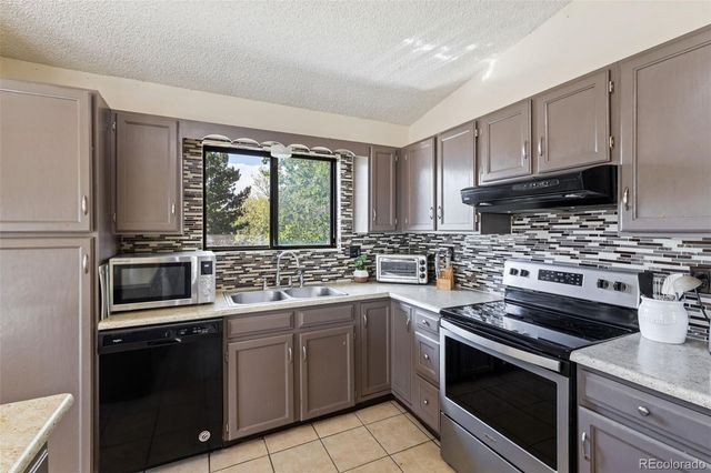 4990 Wood Brook Court, Colorado Springs, CO 80917