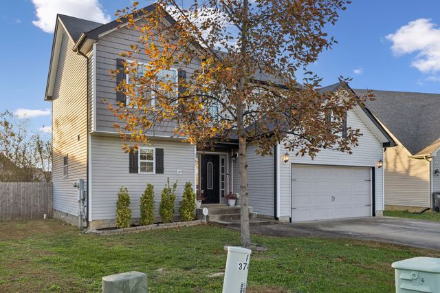 3742 Crisscross Ct, Clarksville, TN 37040