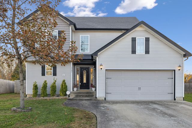 3742 Crisscross Ct, Clarksville, TN 37040