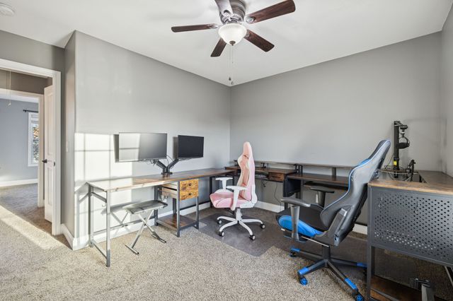 3742 Crisscross Ct, Clarksville, TN 37040