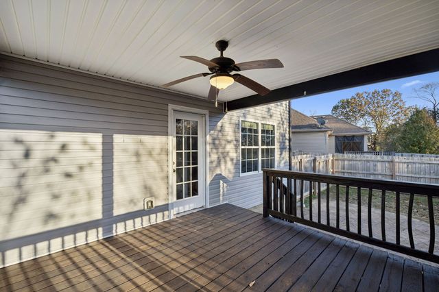 3742 Crisscross Ct, Clarksville, TN 37040
