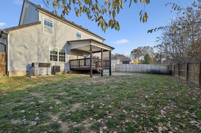 3742 Crisscross Ct, Clarksville, TN 37040