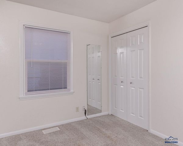 115 E ST ANDREW, Rapid City, SD 57701