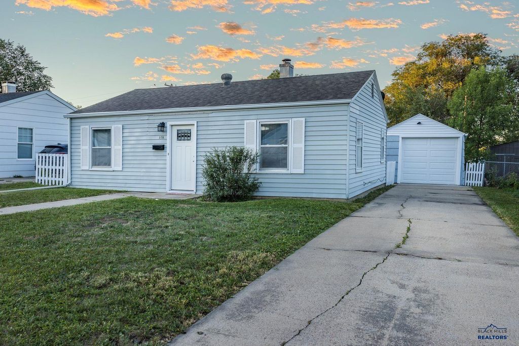 115 E ST ANDREW, Rapid City, SD 57701