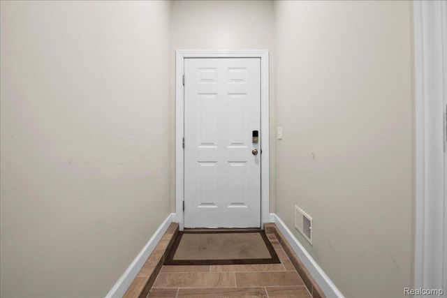 411 E Ferry Street 15, Detroit, MI 48202