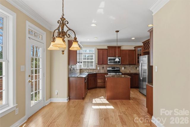 1391 Somerset Cove Drive, Winston Salem, NC 27103