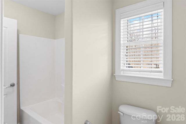 1391 Somerset Cove Drive, Winston Salem, NC 27103