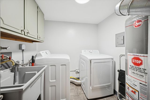 10364 Parkside Avenue C1, Oak Lawn, IL 60453