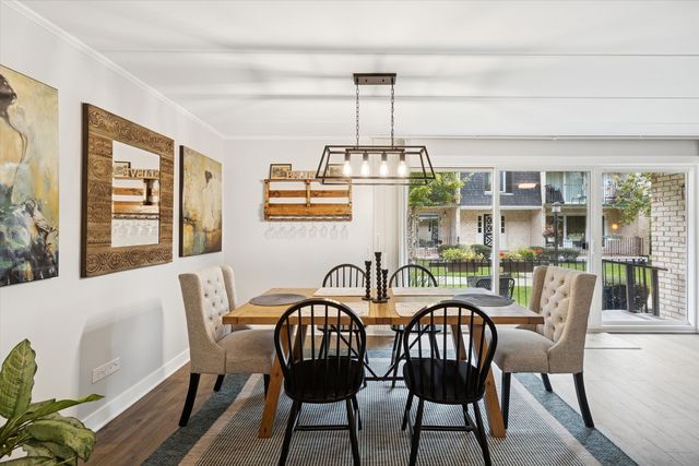 10364 Parkside Avenue C1, Oak Lawn, IL 60453