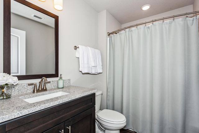 7584 Hatteras Drive, Navarre, FL 32566