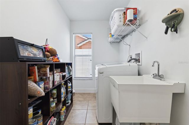 1017 TURTLE CREEK DRIVE, Oviedo, FL 32765