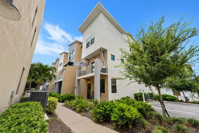 2522 12TH TERRACE N, St Petersburg, FL 33713