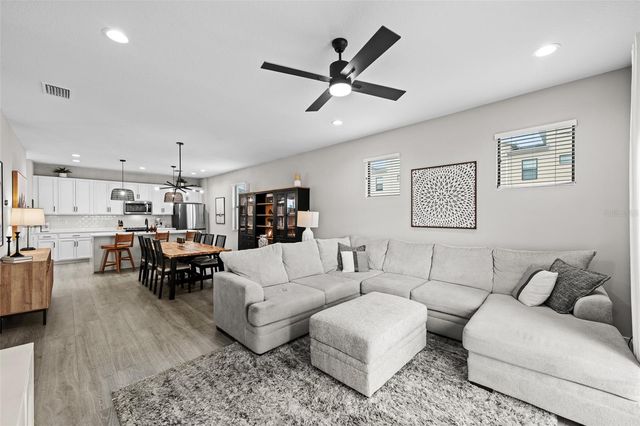 2522 12TH TERRACE N, St Petersburg, FL 33713