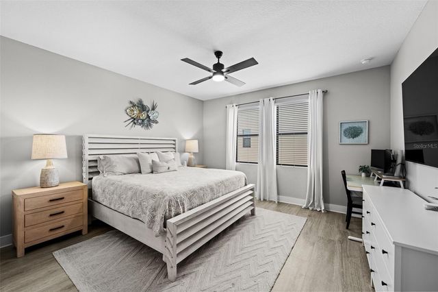 2522 12TH TERRACE N, St Petersburg, FL 33713