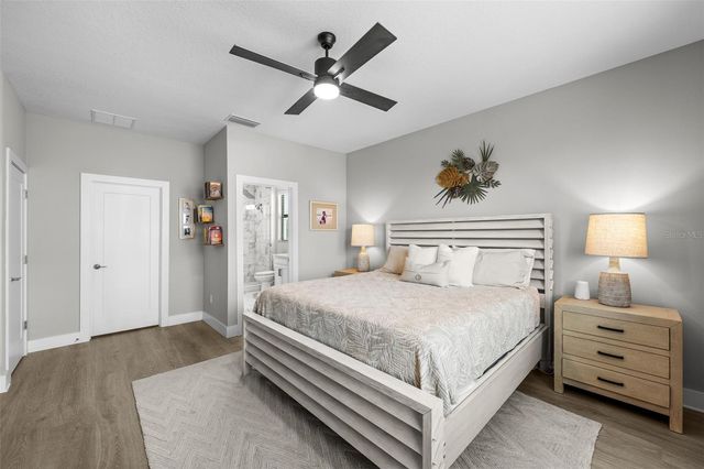 2522 12TH TERRACE N, St Petersburg, FL 33713