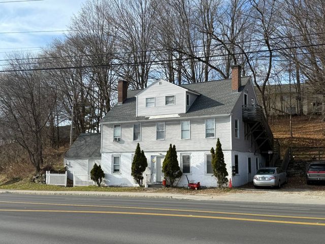 38 Washington Street, Claremont, NH 03743