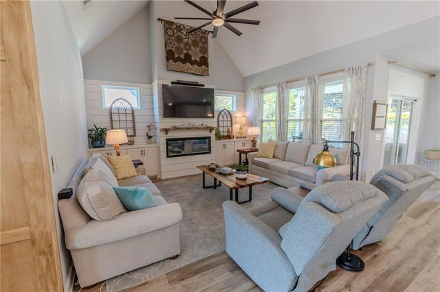120 Werner Way, Senoia, GA 30276