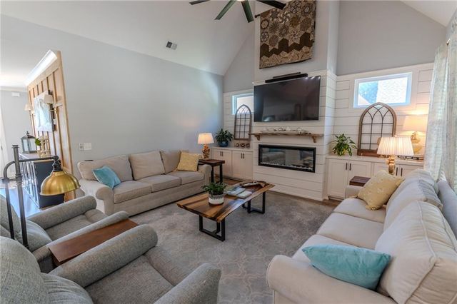 120 Werner Way, Senoia, GA 30276