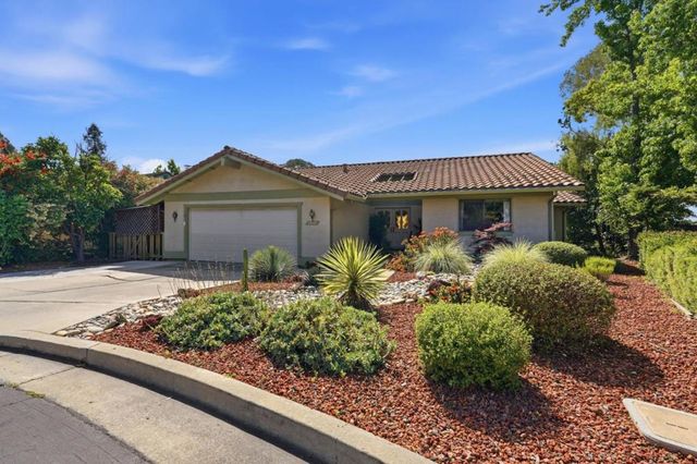 8050 Chardonay Court, San Jose, CA 95135