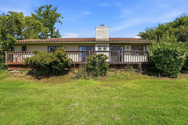 8050 Chardonay Court, San Jose, CA 95135