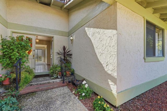 8050 Chardonay Court, San Jose, CA 95135