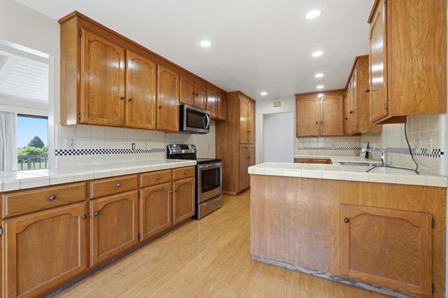 8050 Chardonay Court, San Jose, CA 95135