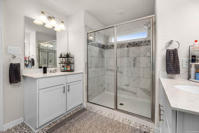 2043 cowan, New Braunfels, TX 78132