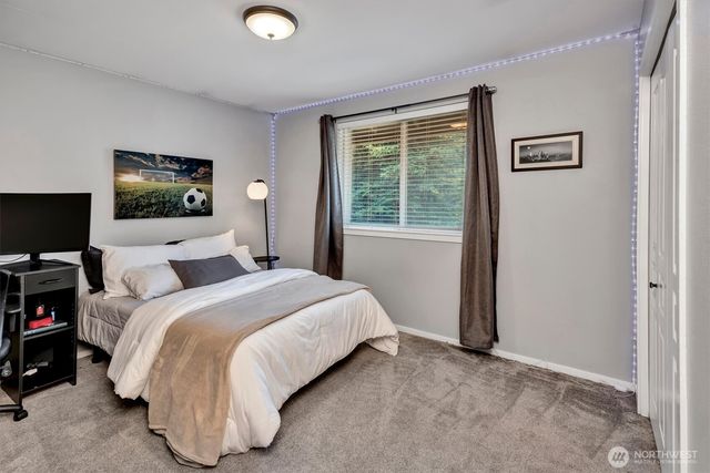 25801 176th Place SE, Covington, WA 98042