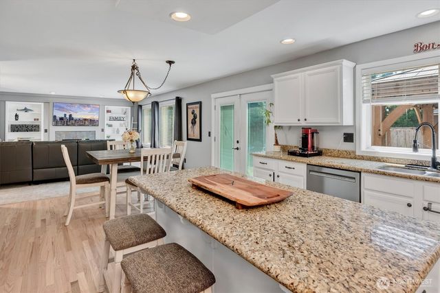 25801 176th Place SE, Covington, WA 98042