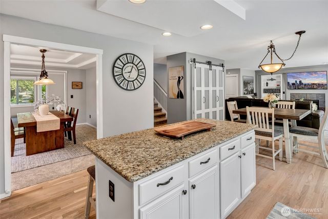 25801 176th Place SE, Covington, WA 98042