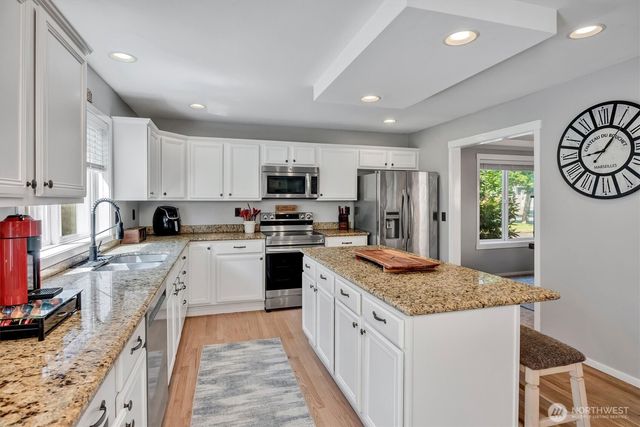 25801 176th Place SE, Covington, WA 98042