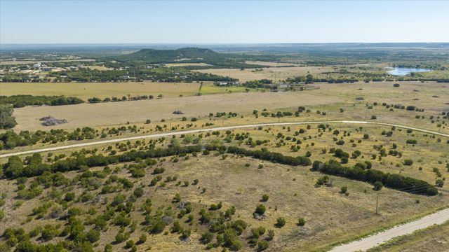 1166 Hidden Valley Road, Glen Rose, TX 76043