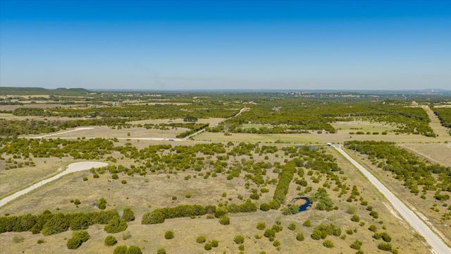 1166 Hidden Valley Road, Glen Rose, TX 76043