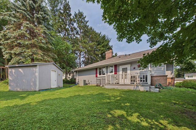 3235 Park Overlook Drive, Shoreview, MN 55126