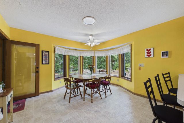 3235 Park Overlook Drive, Shoreview, MN 55126