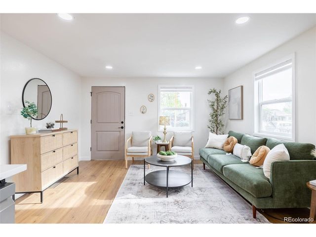 6950 W 54th Ave, Arvada, CO 80002