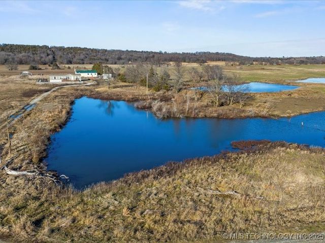 40180 E 1290 Road, Mccurtain, OK 74944