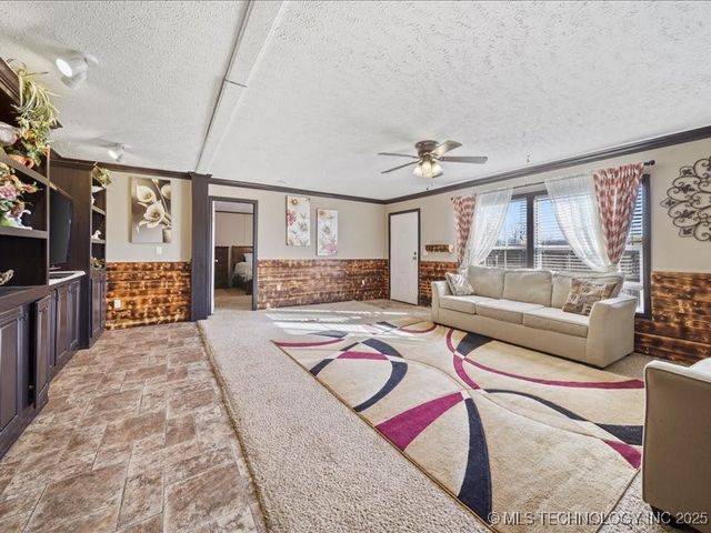 40180 E 1290 Road, Mccurtain, OK 74944