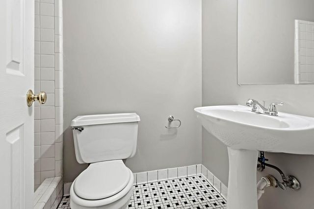 3765 OAKHURST AVE, Millington, TN 38053