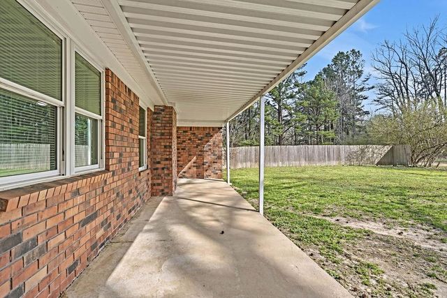 3765 OAKHURST AVE, Millington, TN 38053