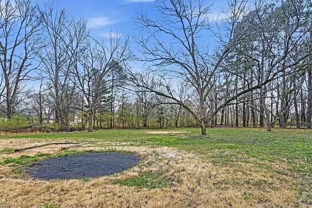 3765 OAKHURST AVE, Millington, TN 38053