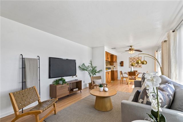 15974 Hawthorne, Fontana, CA 92335