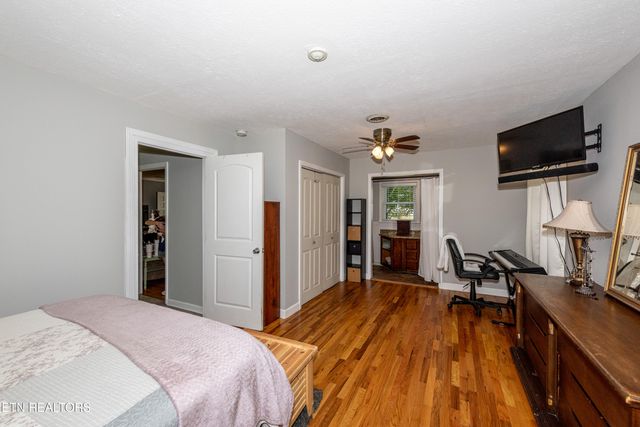 100 Shawnee Drive, Maryville, TN 37804