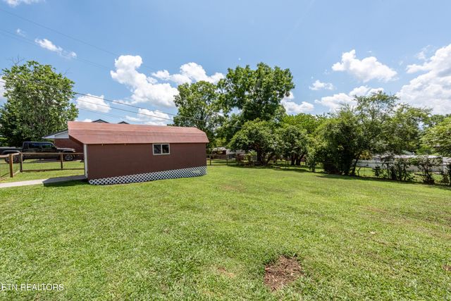 100 Shawnee Drive, Maryville, TN 37804