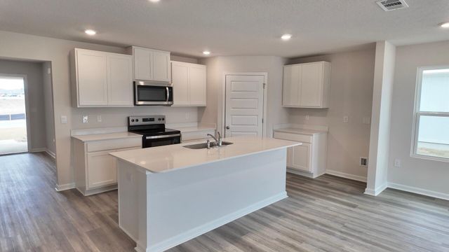 5410 Martingale Drive, Milton, FL 32583