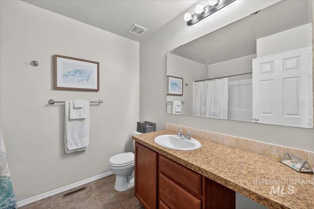6287 Silver Elm Way, Meridian, ID 83646
