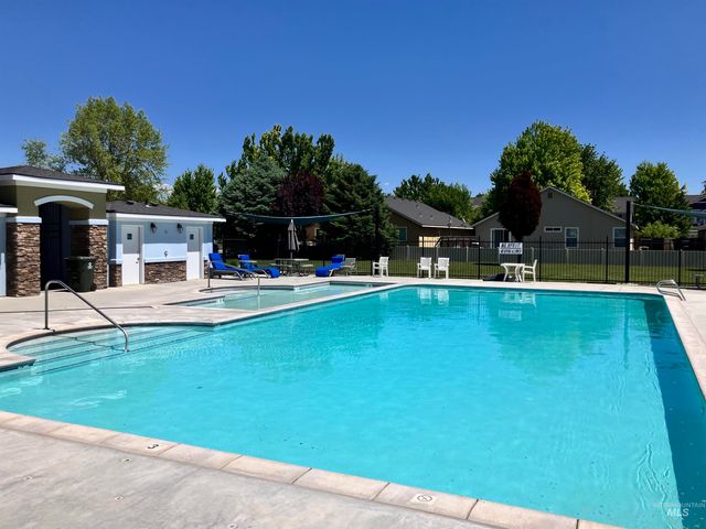 6287 Silver Elm Way, Meridian, ID 83646